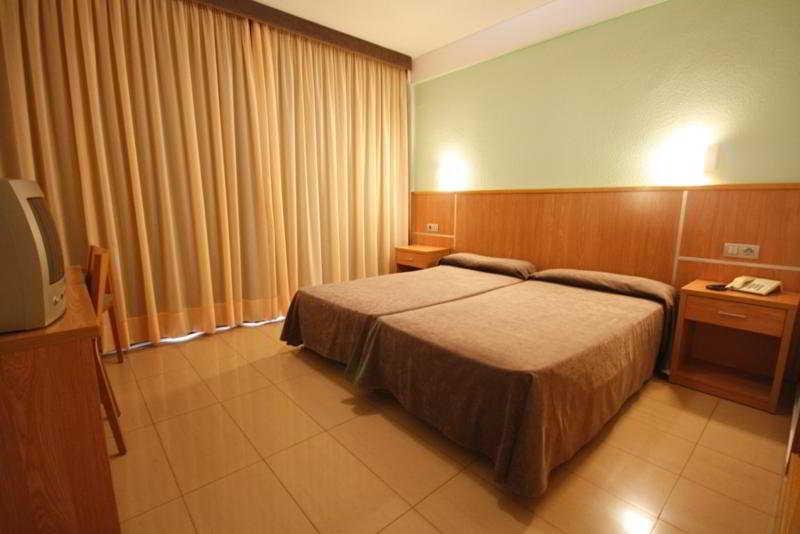 Hotel Perla Μπένιντορμ Εξωτερικό φωτογραφία
