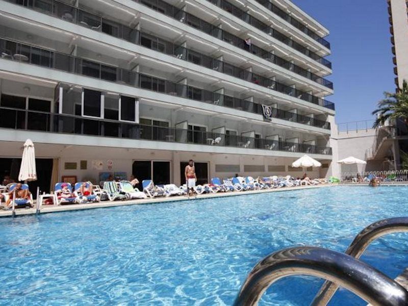Hotel Perla Μπένιντορμ Εξωτερικό φωτογραφία