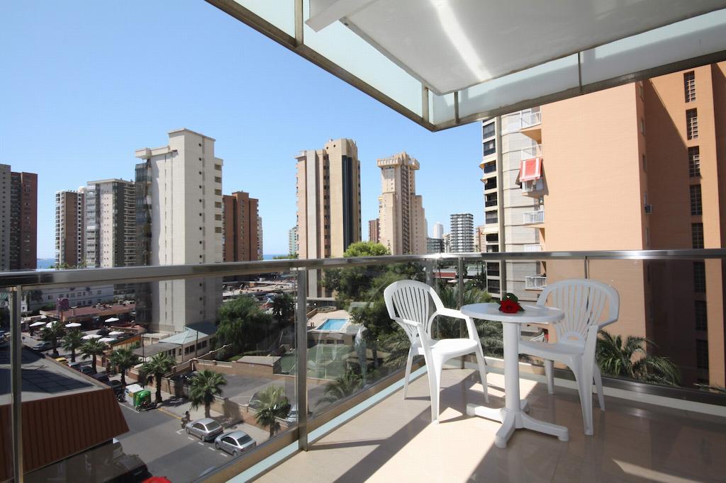 Hotel Perla Μπένιντορμ Εξωτερικό φωτογραφία